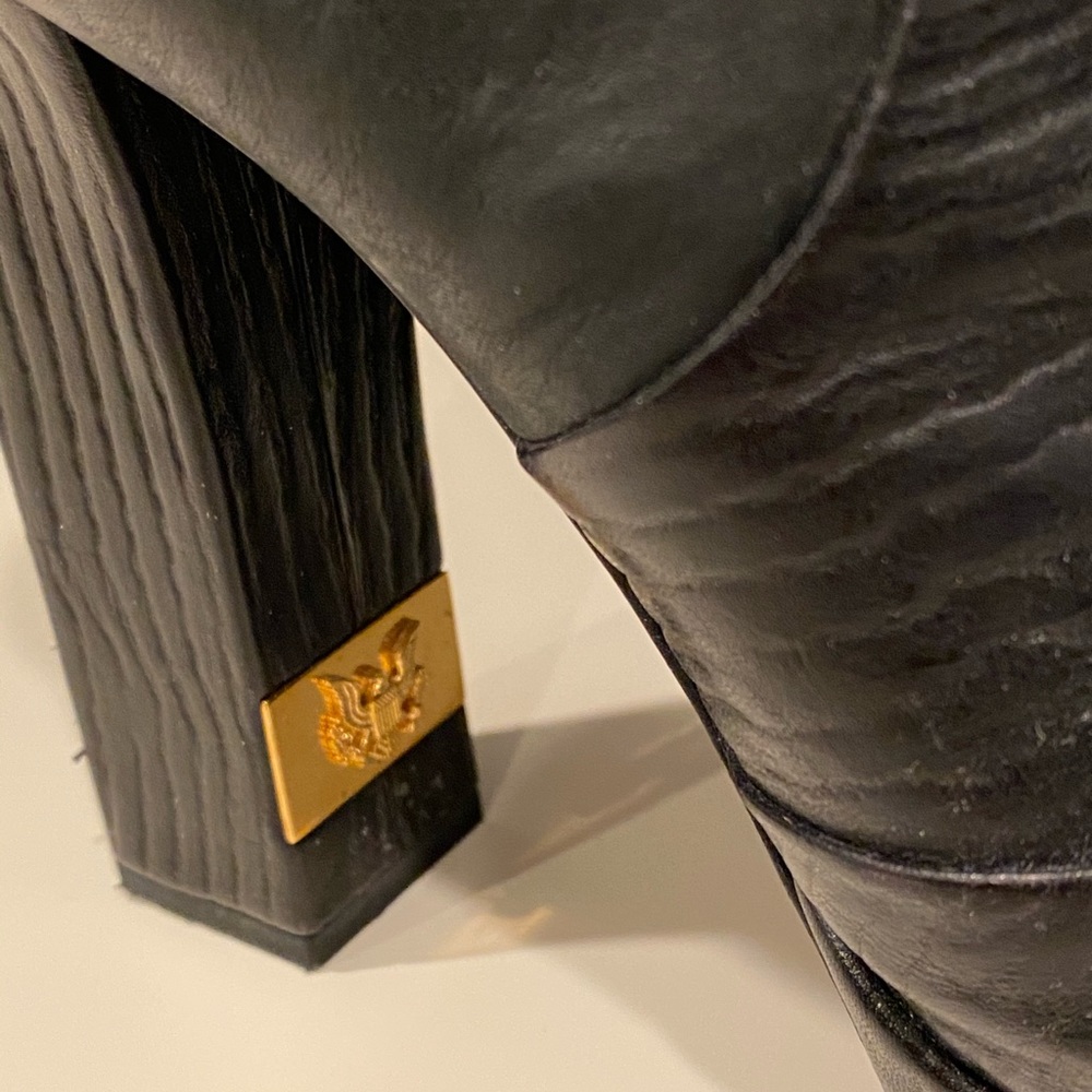 Chanel Tall Boot Heel Classic Black Gold High - Picture 4 of 10